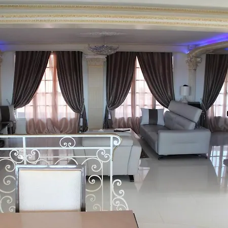Hote.superhost Apartman *